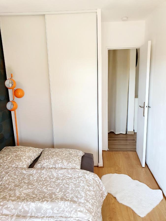 Bel Appartement A 50M De La Plage, 2 Pieces Climatisees, Parking Prive Antibes Exterior foto